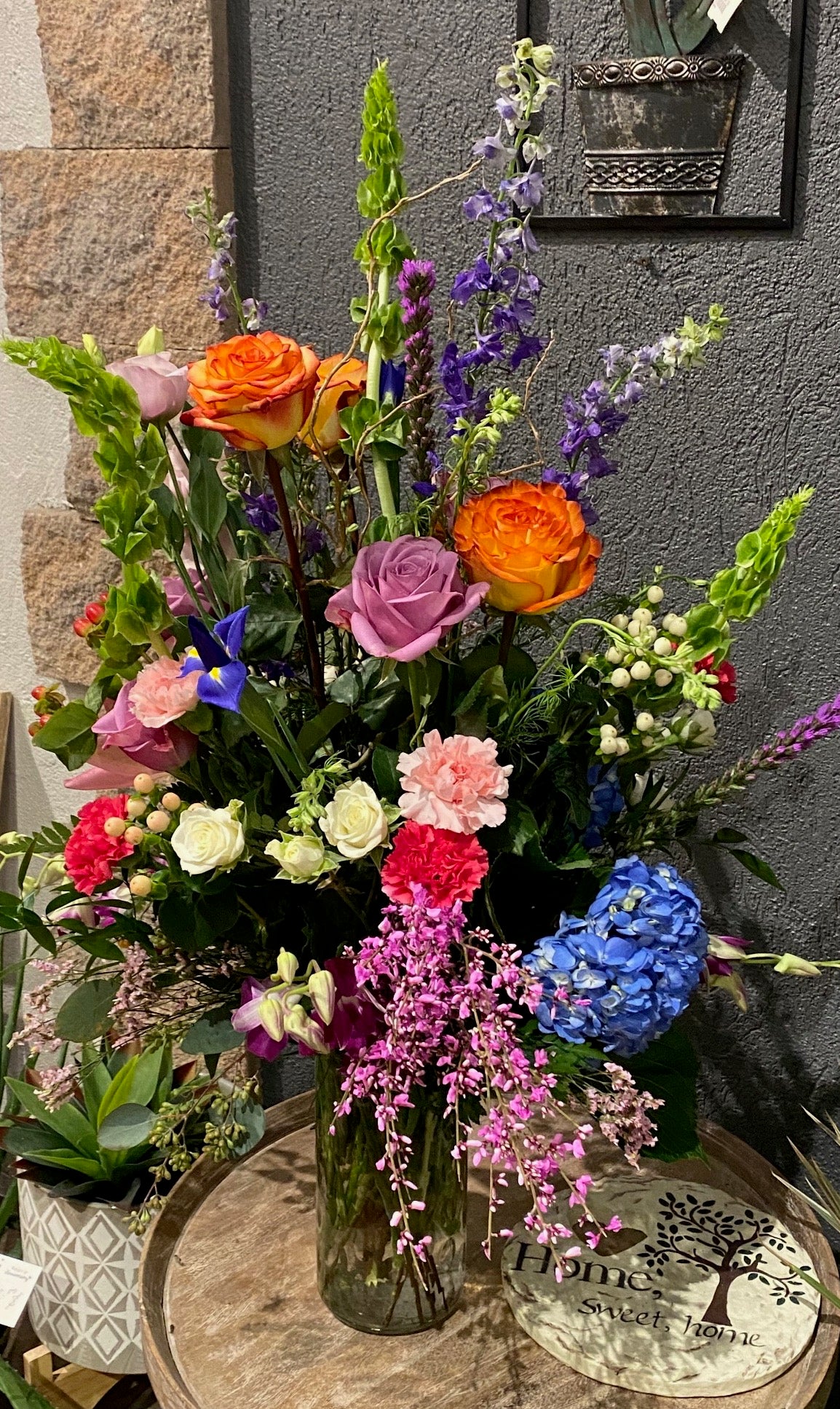 Flower Arrangement in a Vase – Nickel & Ore